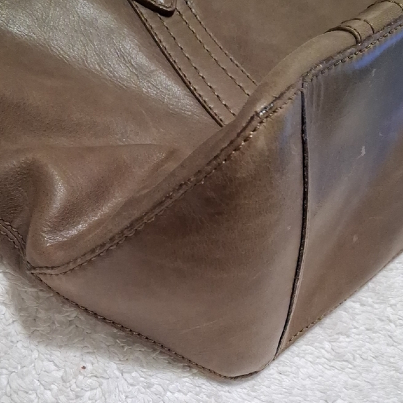 Frye Tan Leather Shoulder Bag - Picture 12 of 13